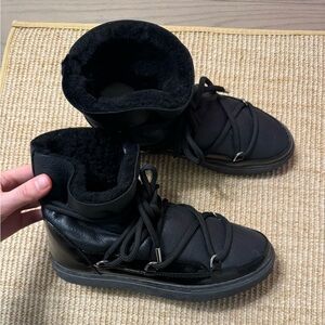 Inuikii Black Snow Boots